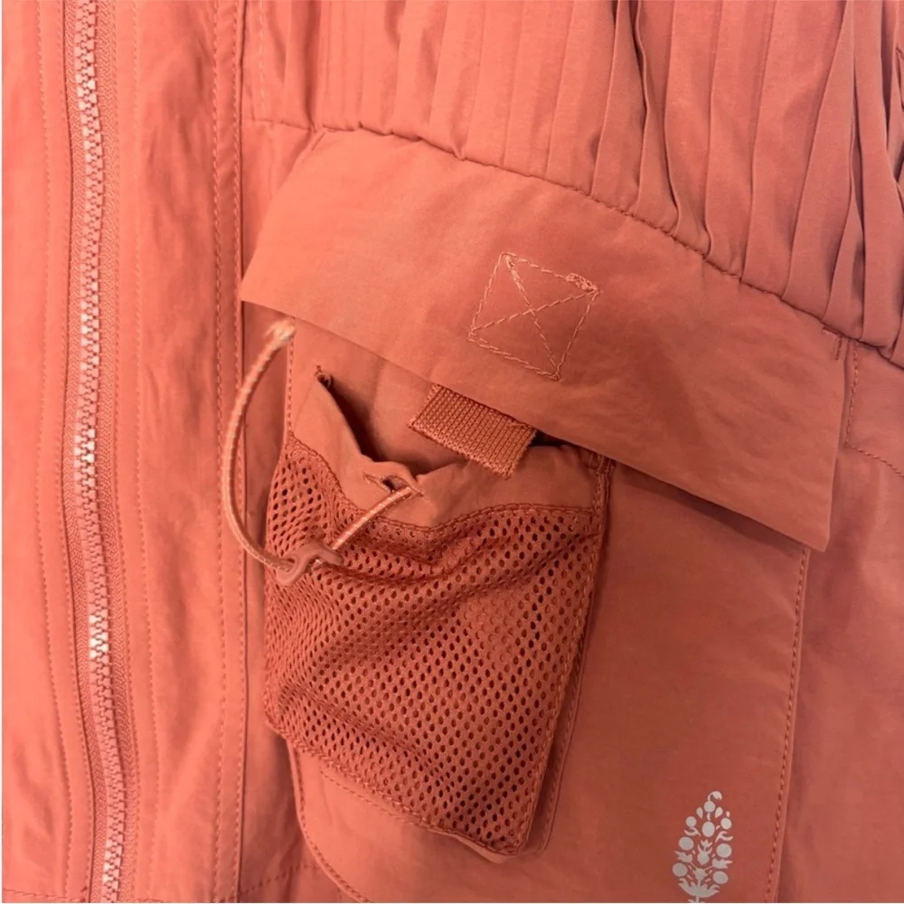 NWOT Free People Movement Pleaty Please Vest Rust Orange Size Large - Picture 8 of 9